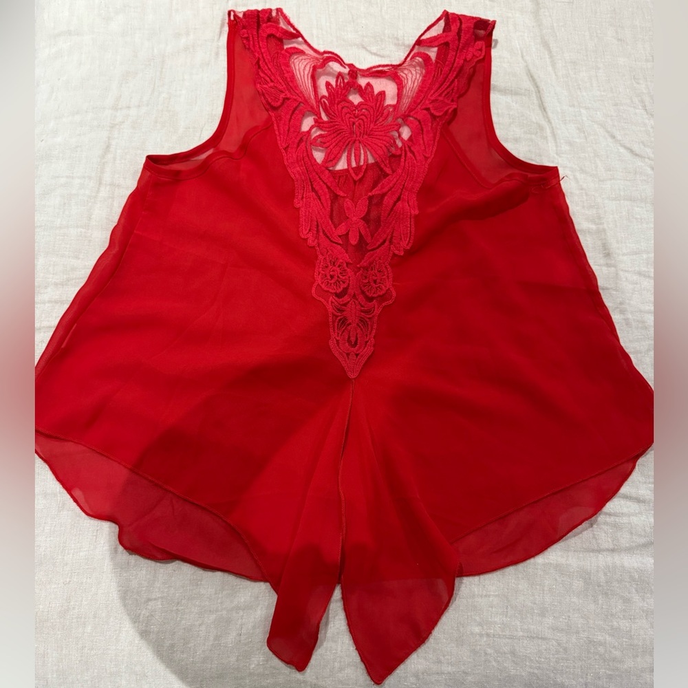 Tank top - Picture 2 of 3